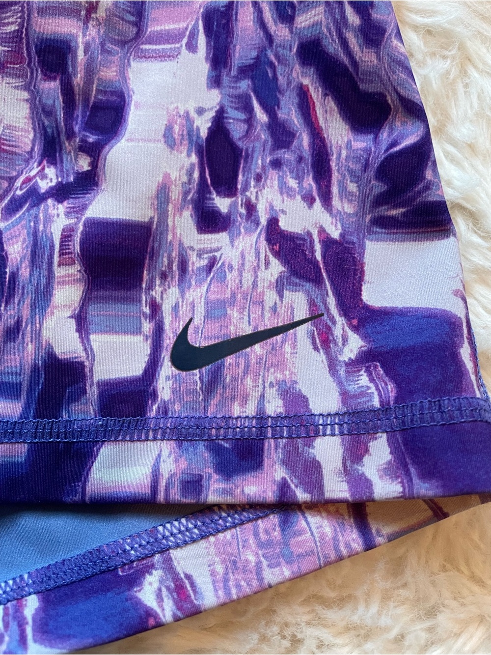 Nike pros purple print Nike Pro shorts women’s M medium compression gym dri fit - Picture 3 of 6